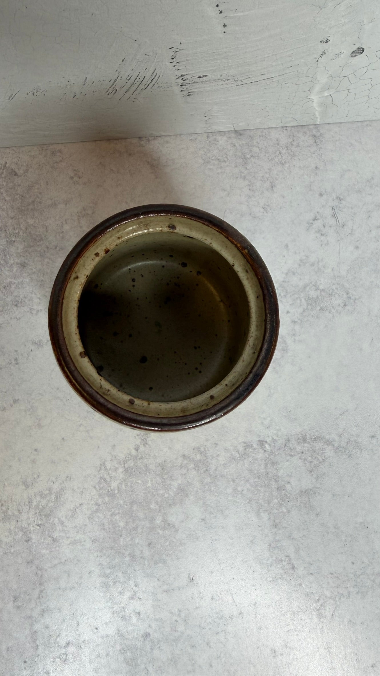 Stoneware Jam/Sugar pot with silver spoon