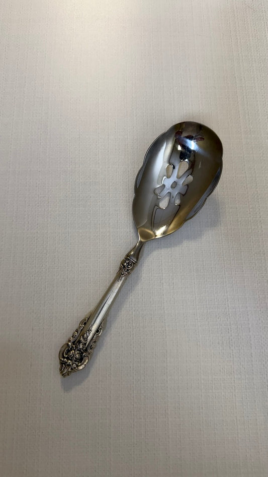 Strained Serving Spoon w/ large bowl