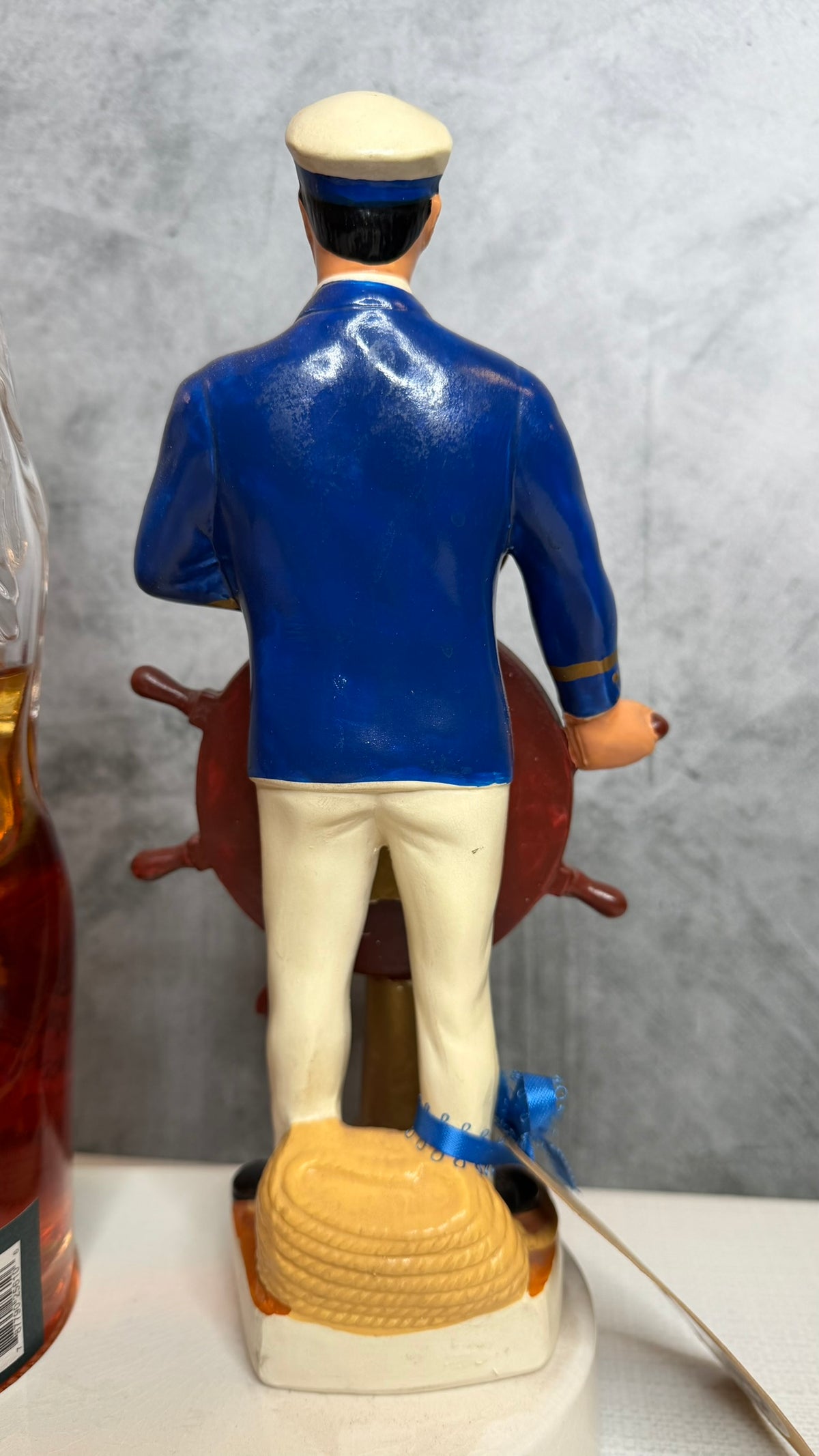 Chicago Bourbon Co. bottle holder