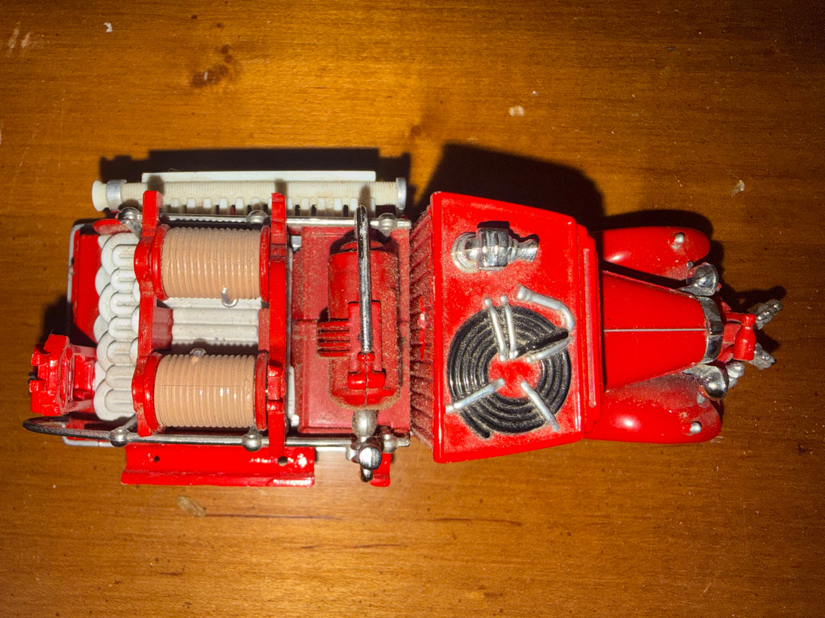 Matchbox Models of Yesteryear Fire Engine Diecast Ford Model AA Truck