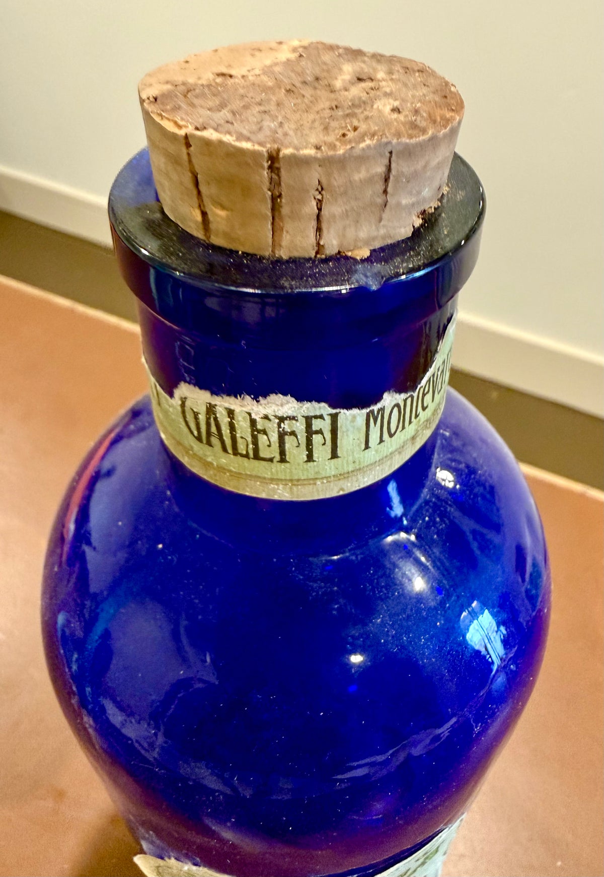 Large 9.5" Vintage Italian Galeffi Cobalt Blue Apothecary Bottle - Menta Effervescent (Mint)