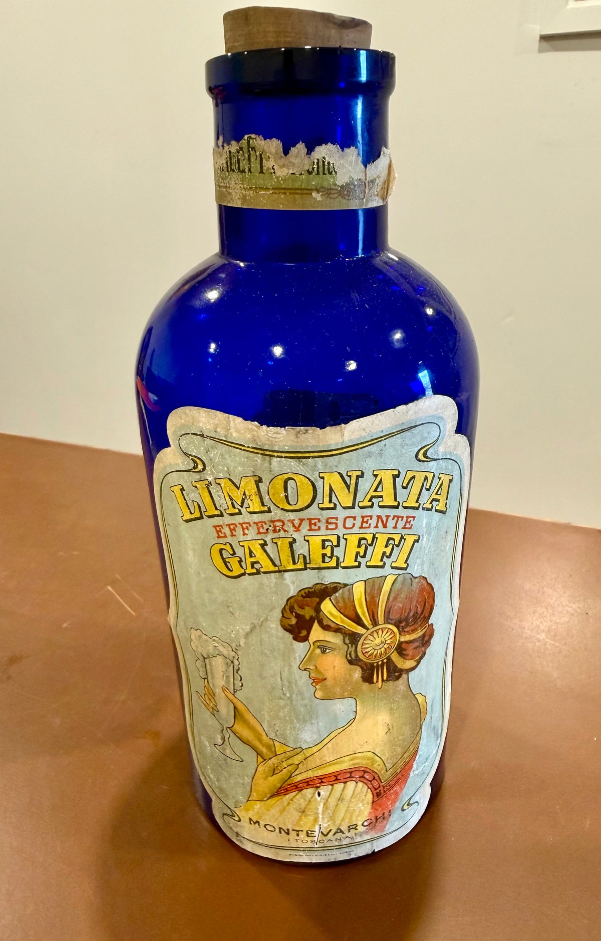 Vintage Italian Cobalt Blue Glass Apothecary Bottle – Large 9.5" Galeffi Limonata Effervescente (1000ml)