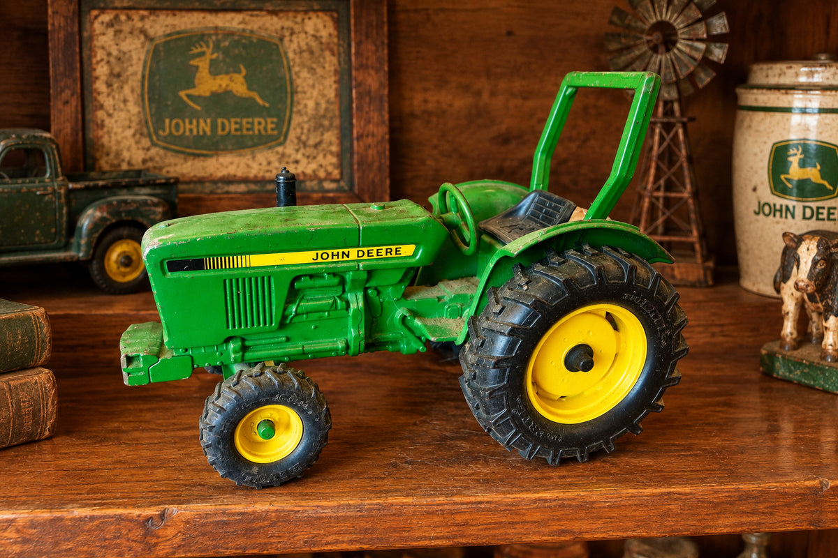 Vintage ERTL John Deere 950 Compact Utility Tractor 1/16 Scale Die-Cast Toy Replica