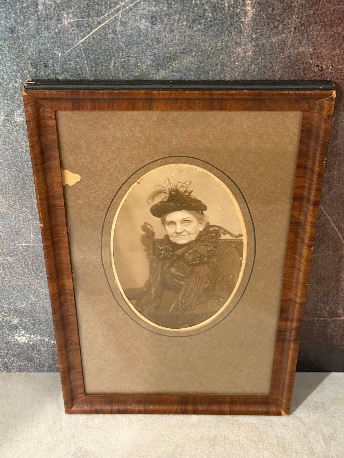 Antique c.1900 Victorian Eldress Portrait in Wide Tiger Grain Flamed Wood Frame – Moody Matriarch Wall Art
