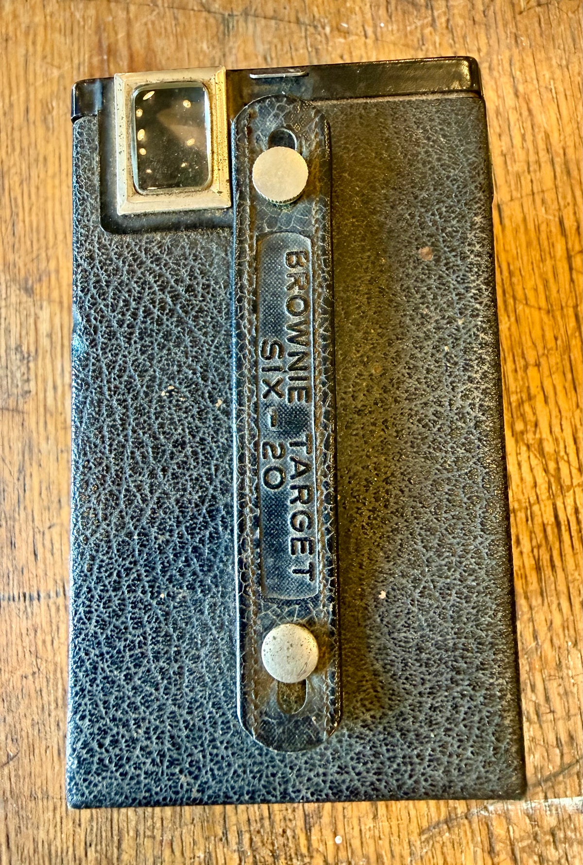 Vintage 1940s Kodak Brownie Target Six-20 Art Deco Box Camera