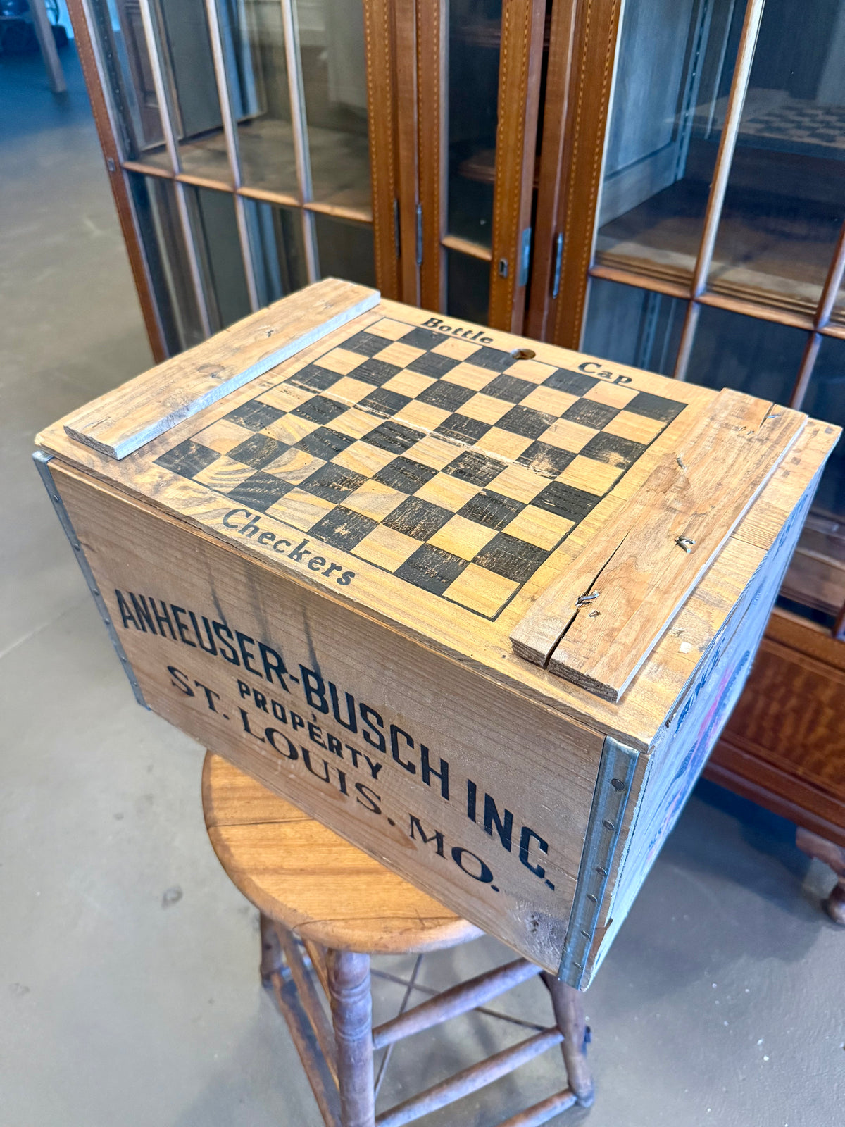 Vintage Anheuser-Busch Wooden Beer Crate with Reversible Checkerboard Lid - Budweiser St. Louis MO