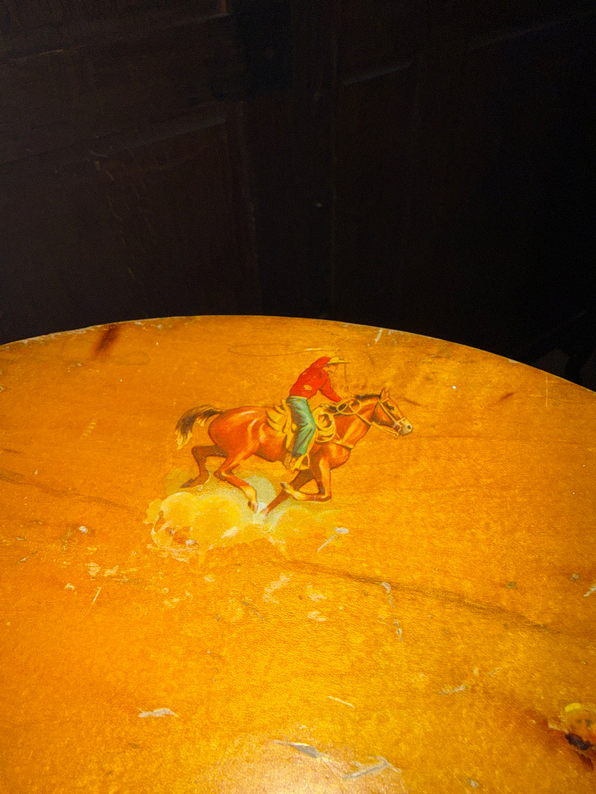 • Vintage Western Cowboy Painted Wooden Footstool – Rustic Farmhouse Accent Riser & Plant Stand